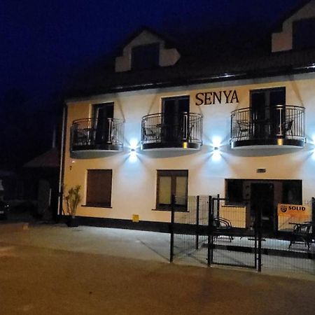 Pensjonat Senya Ниешорце Екстериор снимка